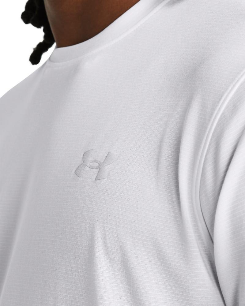 Тениска Мъже Under Armour LAUNCH SHORTSLEEVE 